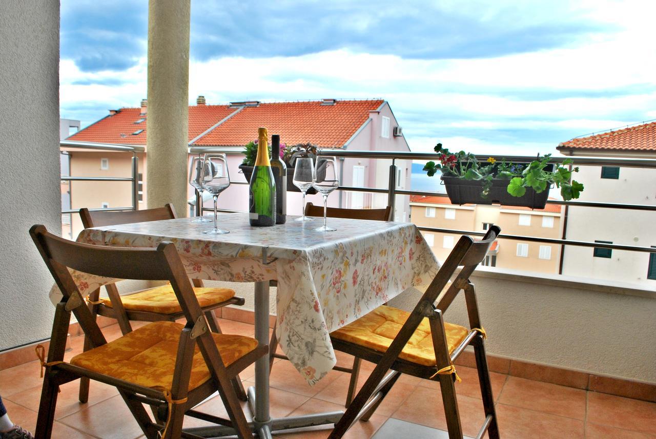 Apartment Dalmatia มาคาร์สกา ภายนอก รูปภาพ
