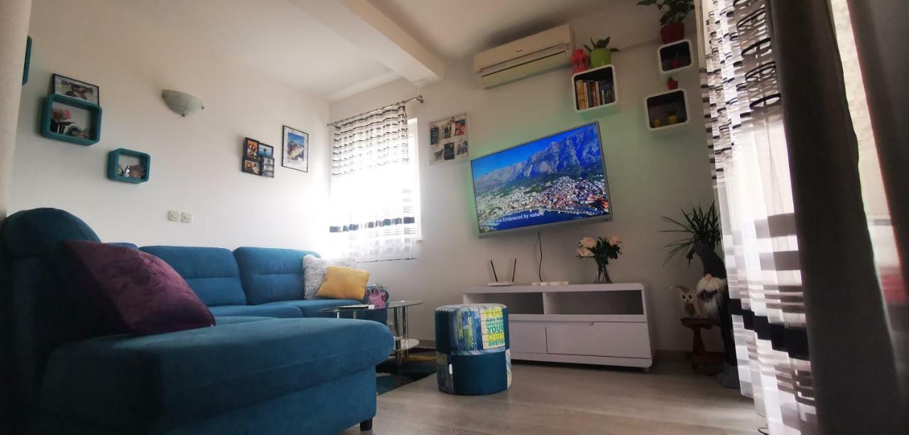 Apartment Dalmatia มาคาร์สกา ภายนอก รูปภาพ